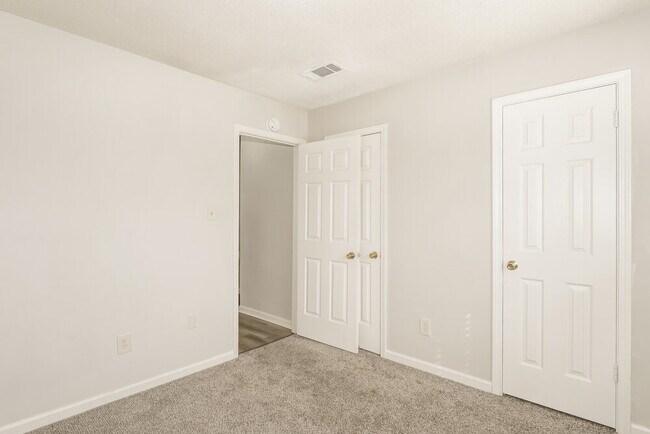 Building Photo - 2581 Arborgreen Cove