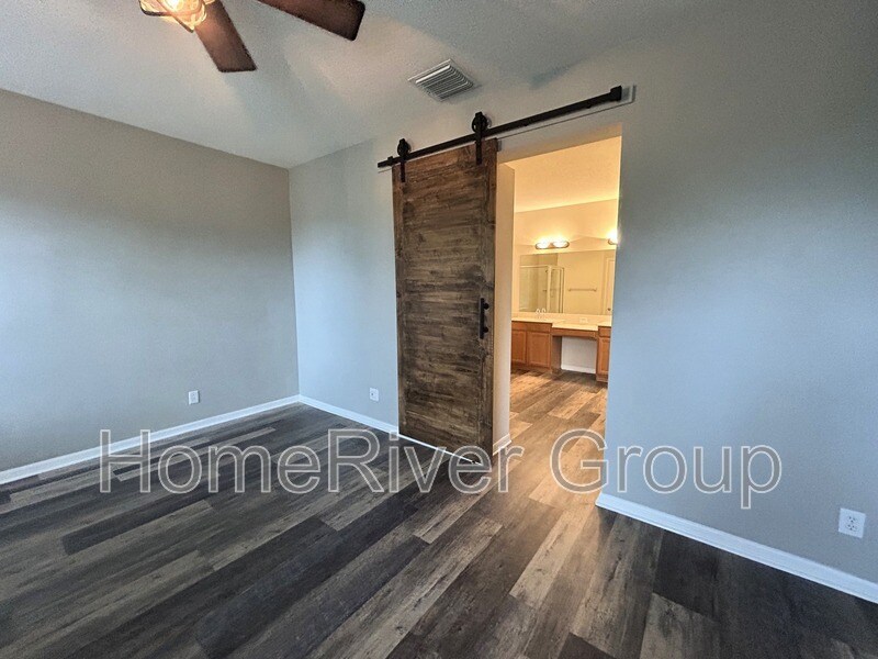 Building Photo - 5221 Clover Mist Dr