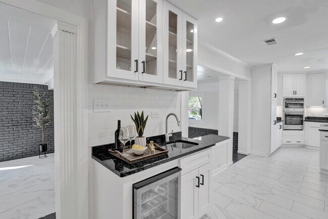 Building Photo - 4679 Walnut Grove Rd