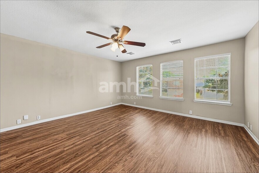 Building Photo - 674 Cypresswood Trce