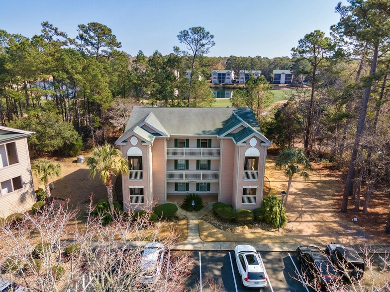 Building Photo - 598 Blue Stem Dr