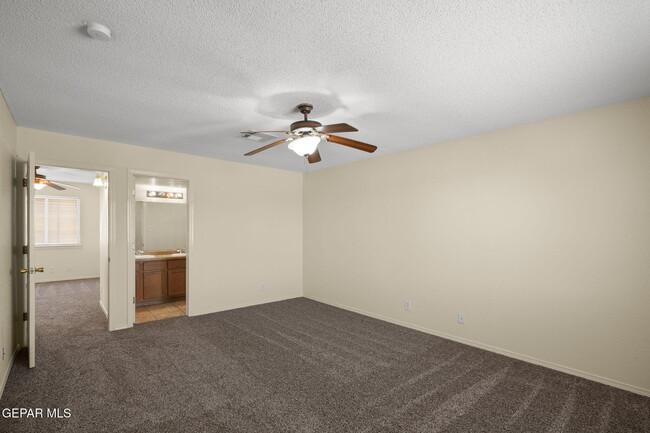 Building Photo - 4089 Tierra Bronce Dr