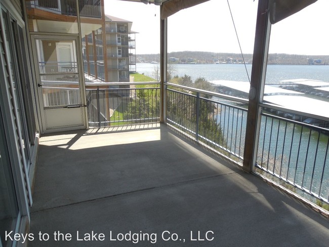 Building Photo - 142 Palisades Dr