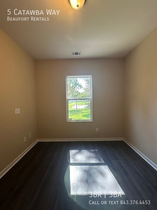 Building Photo - 5 Catawba Way