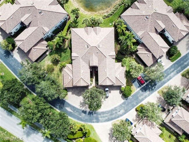 Building Photo - 8138 Saratoga Dr