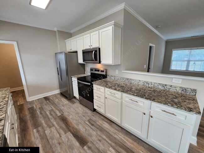 Building Photo - 2185 Ridgeway Rd