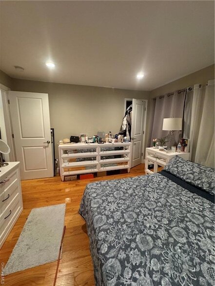 Building Photo - 33 Sixth Street Unit