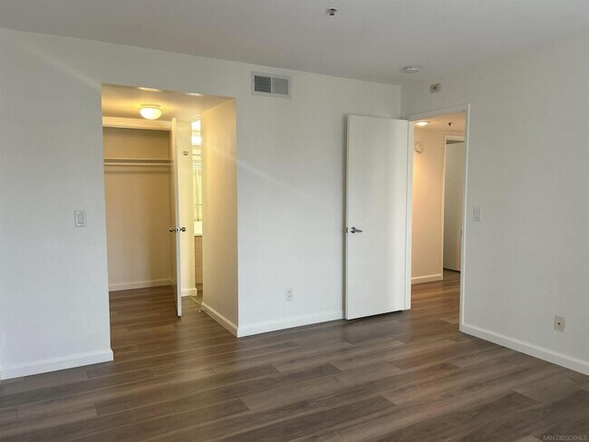 Building Photo - 1250 Cleveland Ave