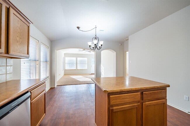Building Photo - 10520 S Canoa Hills Trail