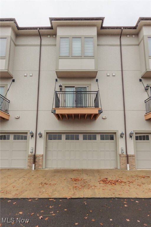 Building Photo - 29 Ashbourne Dr