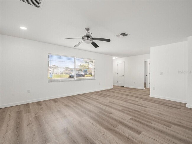 Building Photo - 3366 Minnow Creek Dr