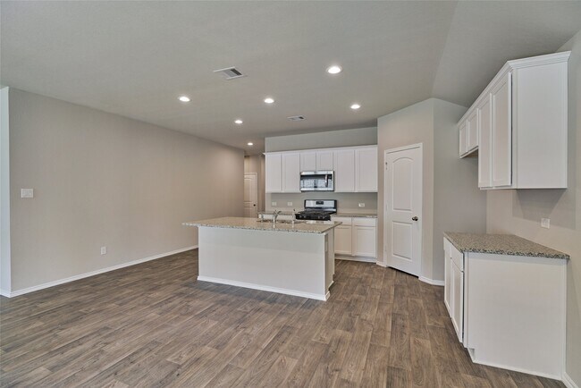 Building Photo - 13868 Rock Island Trl