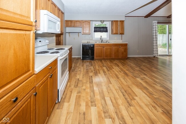 Building Photo - 124 Carlin Dr
