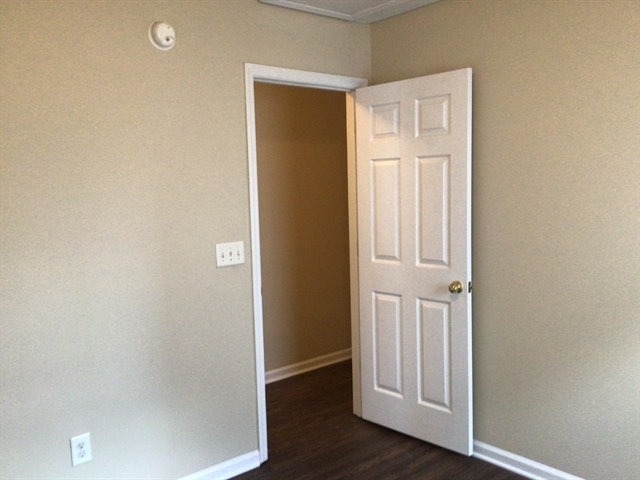 Building Photo - 103 Bill Park Dr