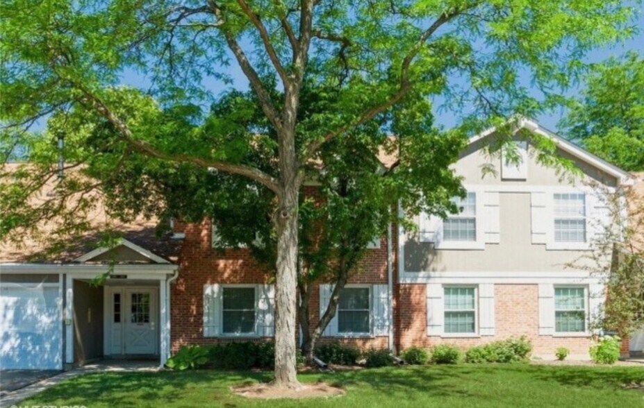 Primary Photo - 1184 Auburn Ln