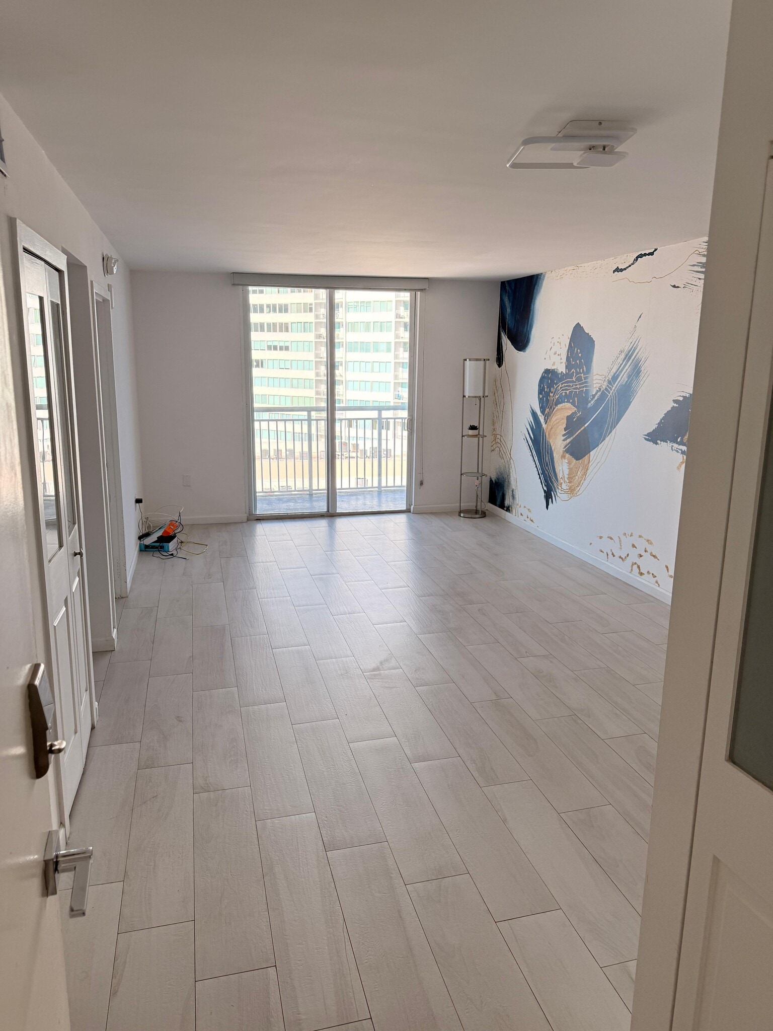 Building Photo - 6969 Collins Ave