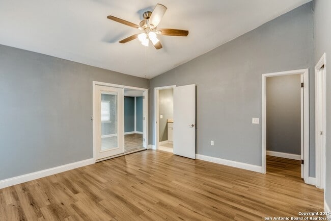 Building Photo - 12743 El Sonteo St