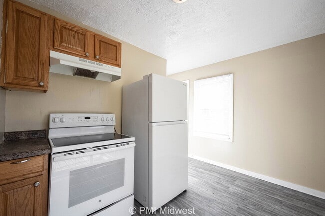 Building Photo - "Charming 3-Bedroom Haven in Indianapolis ...