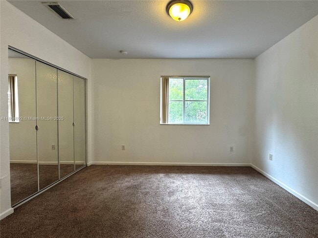 Building Photo - 2576 SW 83rd Ave