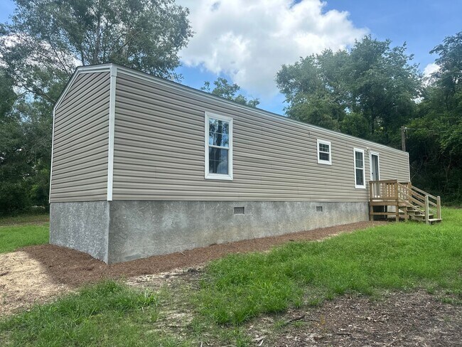 Primary Photo - 2 Bed 2 Bath mobile home