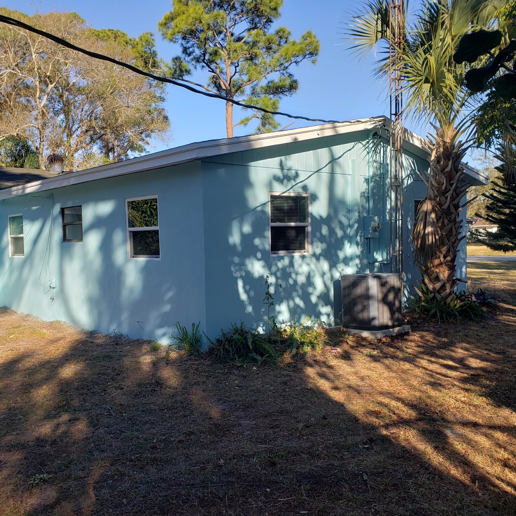 Building Photo - 7303 Roberts Rd