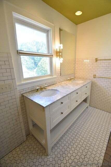 Building Photo - 445 Oakland Park Ave