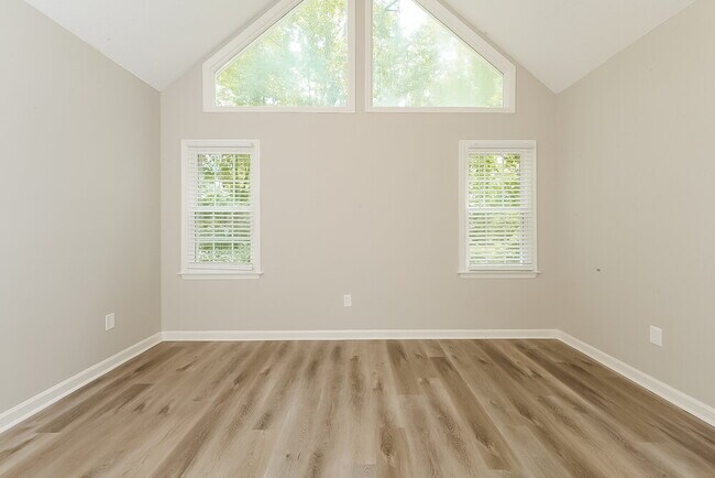 Building Photo - 3091 Ashbury Ln