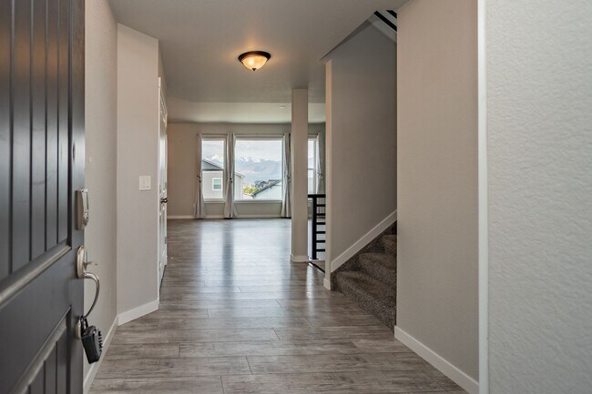 Building Photo - Spacious 5-Bedroom Home with Finished Base...