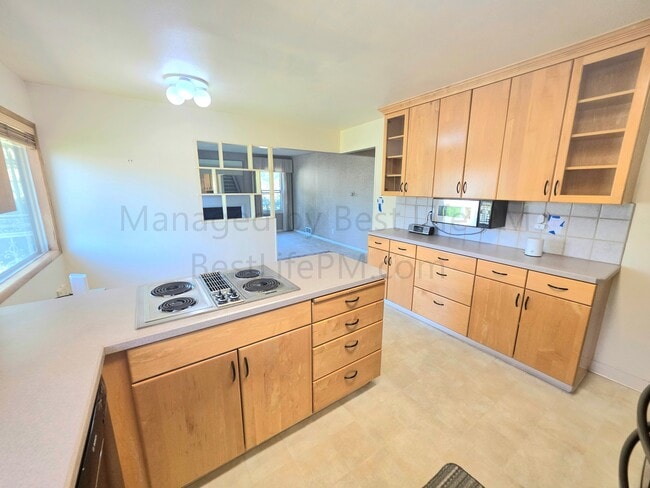 Building Photo - 4526 NE 77th Ave