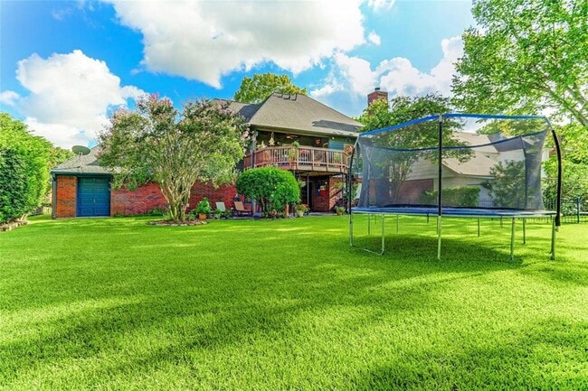 Building Photo - 1706 Country Squire Dr