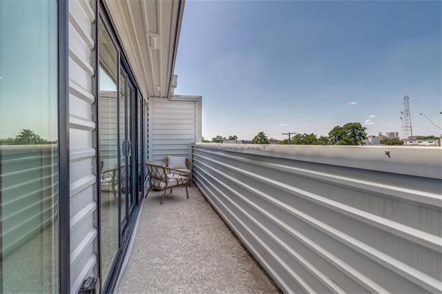 Building Photo - 4701 San Jacinto St
