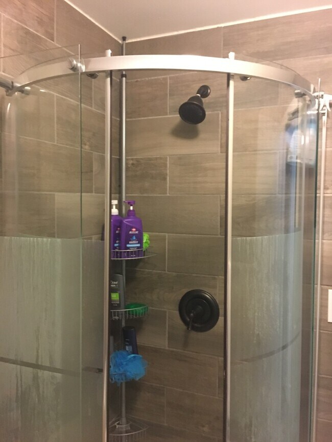 Building Photo - 327 Garfield Ave NW