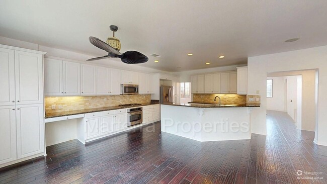 Building Photo - Beautiful Home in Eastside Coast Mesa