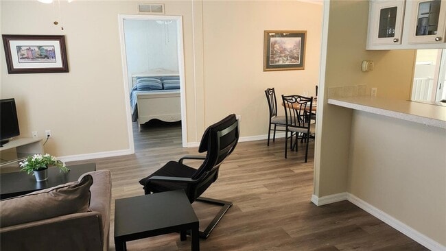 Building Photo - 3308 Anastasia Pl