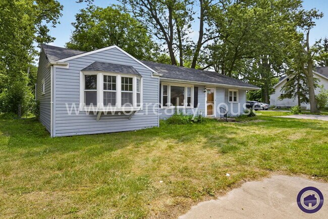 Building Photo - 3226 N McCord Rd