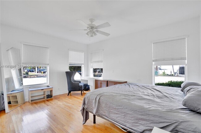 Building Photo - 1460 West Ave