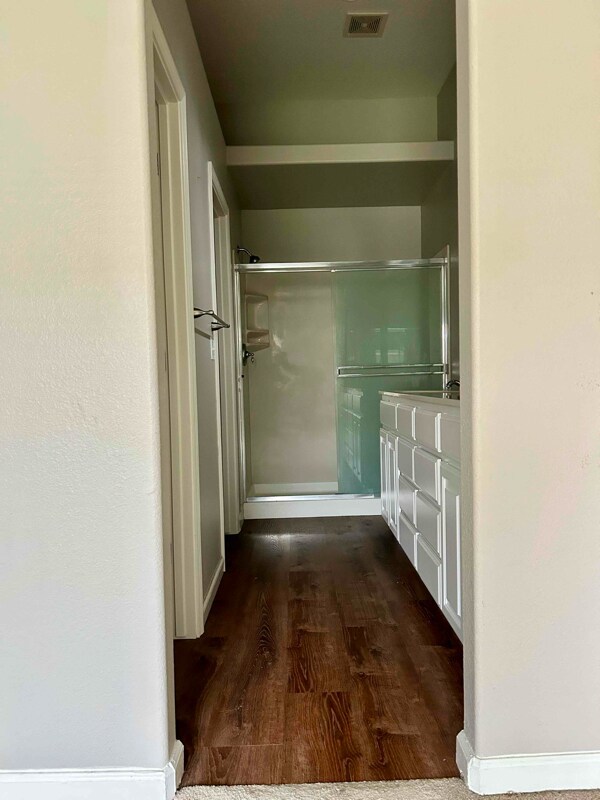 Building Photo - 5412 Etherington Ct