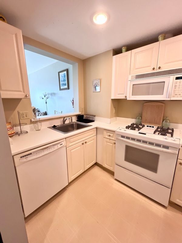 Building Photo - 1 Nassau St