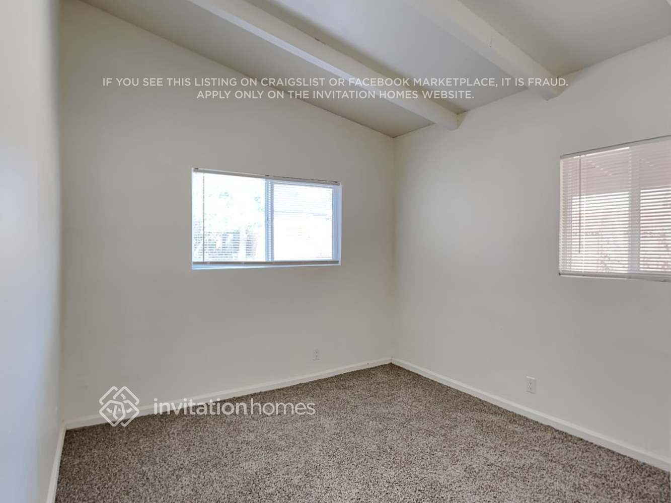 Building Photo - 13515 Raven St