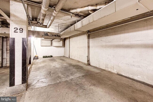 Building Photo - 2711 Ordway St NW