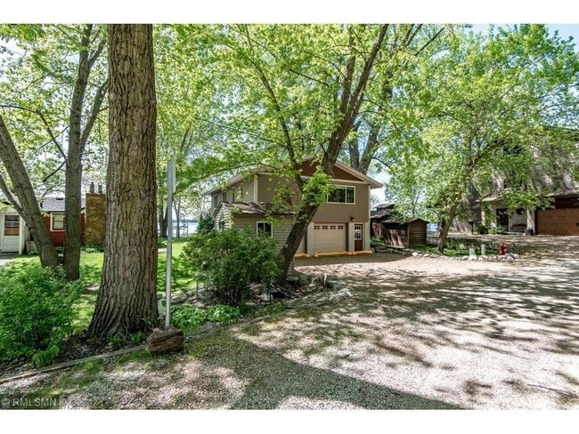 Building Photo - 14684 Cove Ave SE