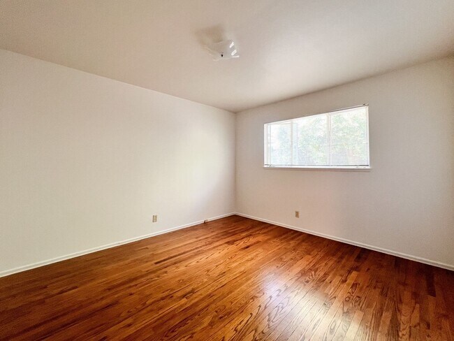Building Photo - Charming 3-Bedroom Home in Napa’s Sought-A...