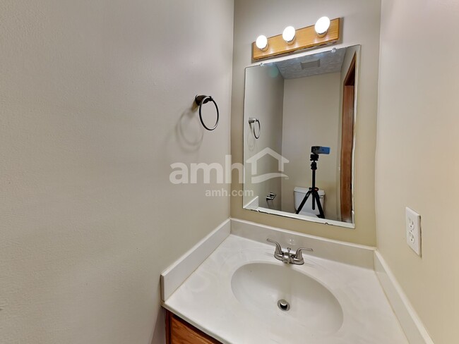 Building Photo - 7172 Haswell Dr
