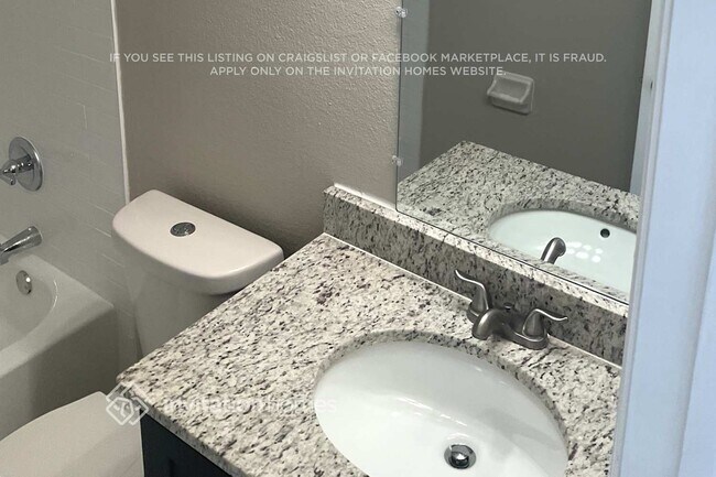 Building Photo - 4512 Grainary Ave