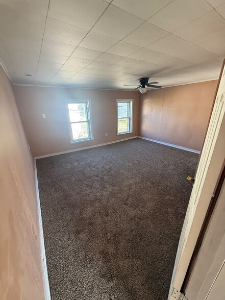 Building Photo - 2634 PA 119