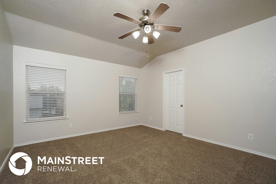 Building Photo - 12051 Texana Cove