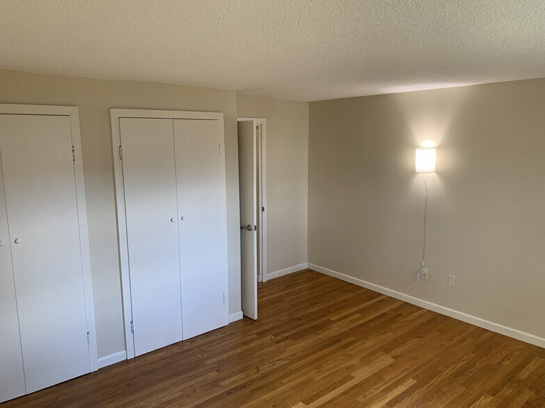 Bedroom 2 closets - 37 Robbins Ln
