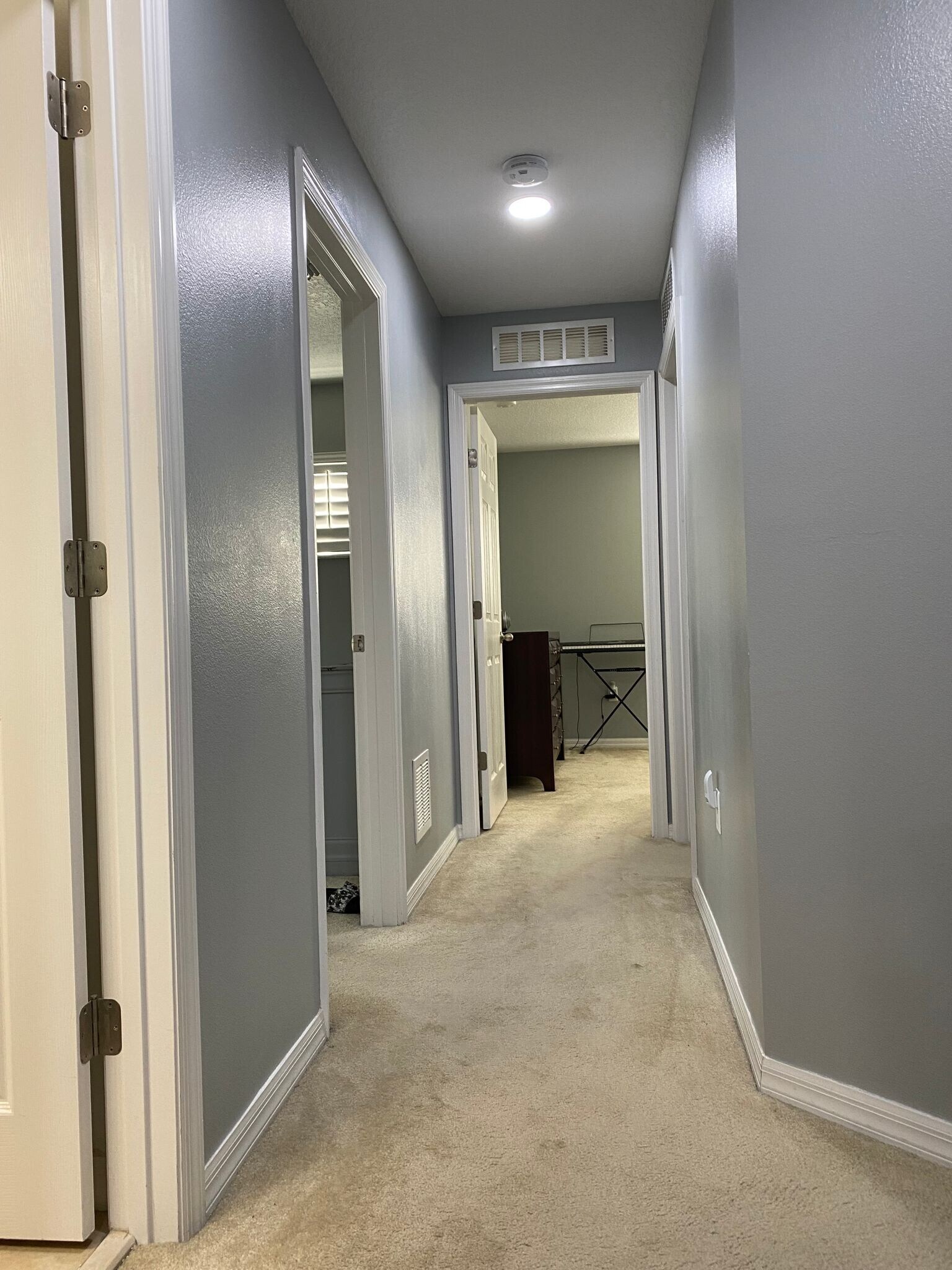 Building Photo - 490 Michigan Estates Cir