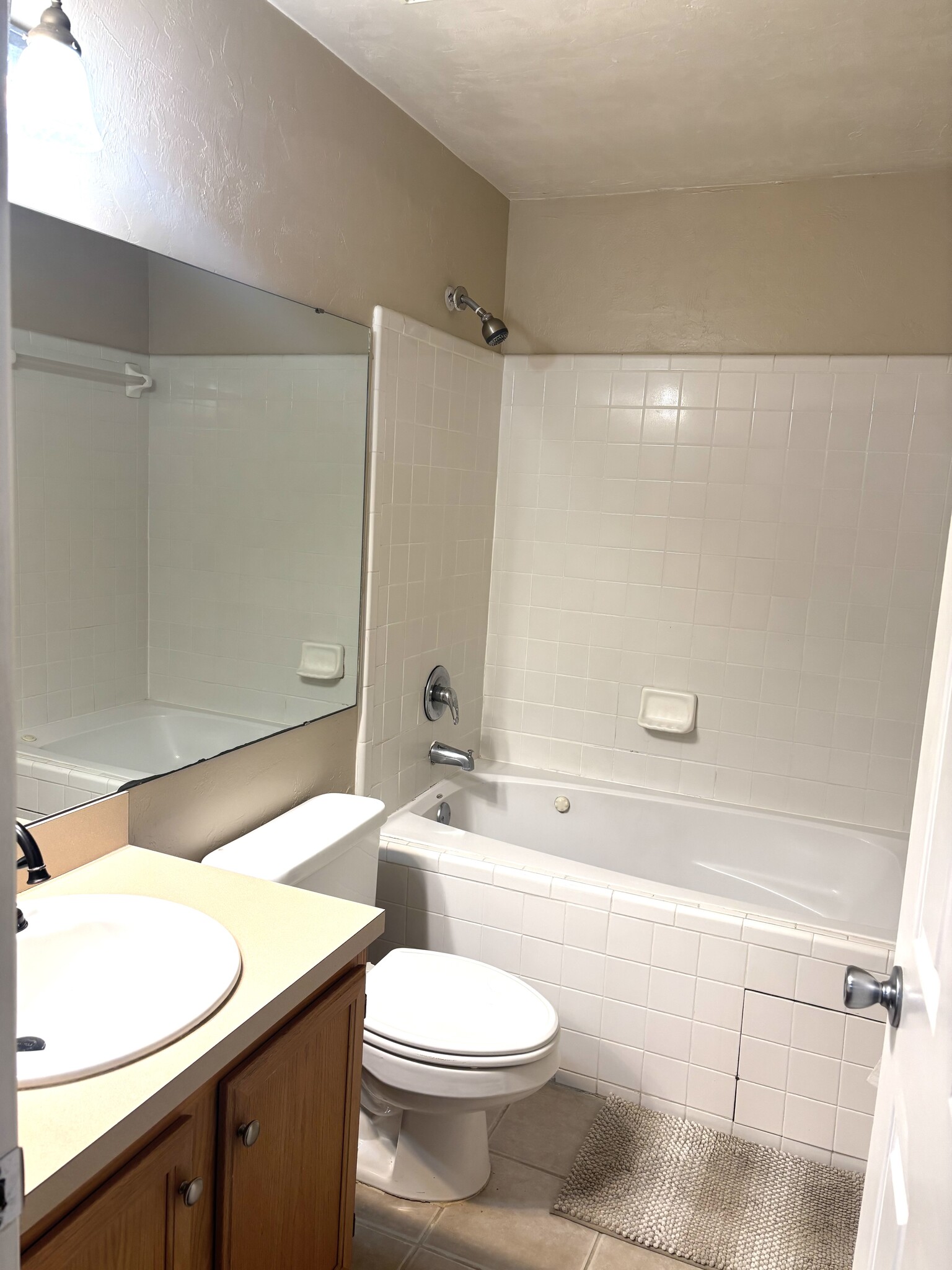 Bathroom 1 - 4415 SW 34th St