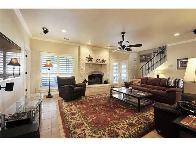 Building Photo - 644 Newport Dr